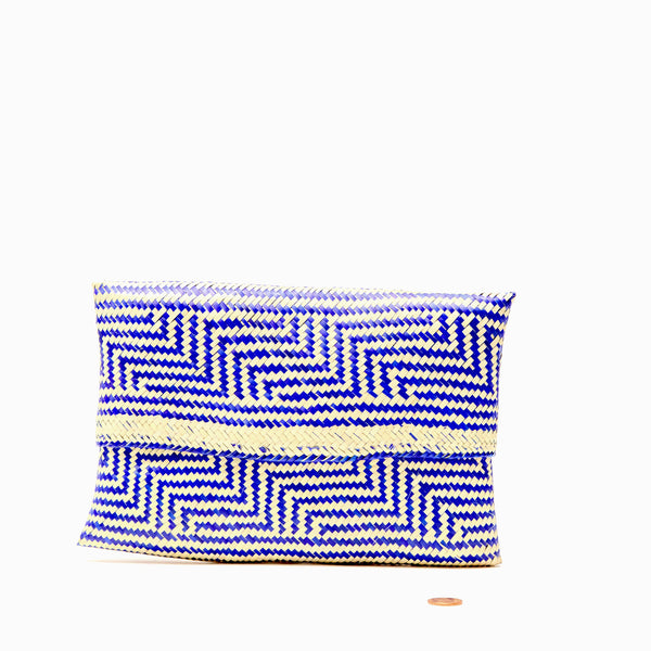 Handwoven Straw Clutch - Wayuu Tribe - MOCHILAS WAYUU BAGS 